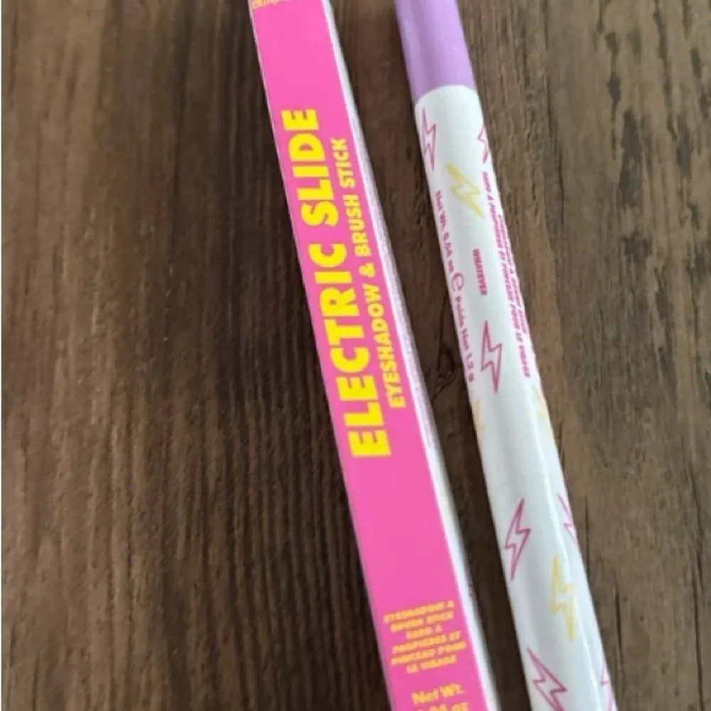 Electric Purple Eyeshadow Stick